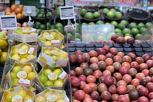 Chanh leo vàng hương ổi được chị em thi nhau săn đón giải nhiệt ngày hè