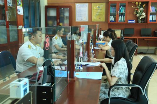 Hơn 2.000 hộ kinh doanh doanh thu trên 10 tỷ đồng nhưng nộp thuế khoán chỉ khoảng 0,4%