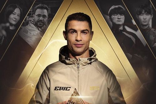 Ronaldo làm đại sứ World Cup, nhưng không phải chơi bóng đá