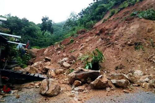 'Dự án chờ – dân lo: Khi tái định cư là giấc mơ dài giữa mùa lũ'