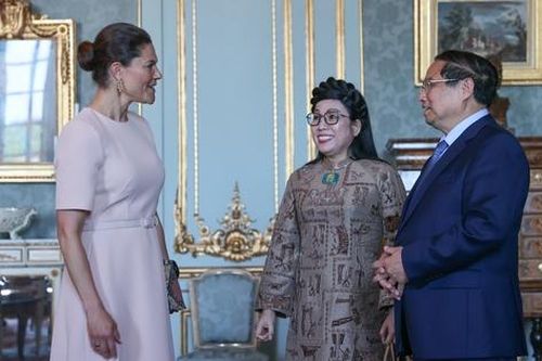 Thủ tướng Phạm Minh Chính hội kiến Công chúa kế vị Thụy Điển và Phu quân