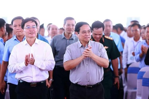 Thi đua - sức mạnh của dân tộc