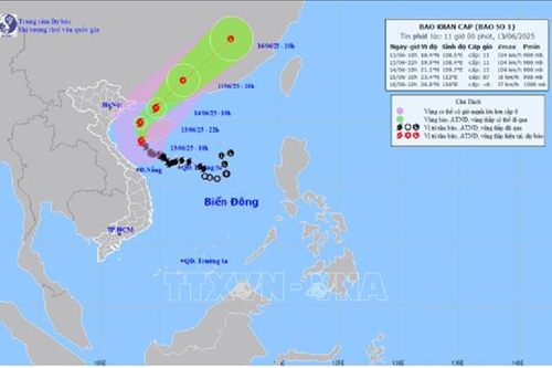 Bão số 1 tăng cấp và di chuyển về hướng đảo Hải Nam (Trung Quốc)