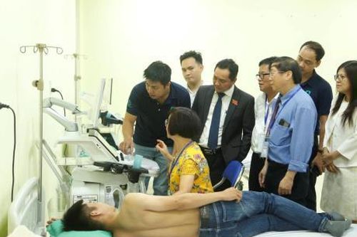 Nâng cao năng lực chuyên môn cho đội ngũ y bác sĩ trong lĩnh vực hồi sức cấp cứu