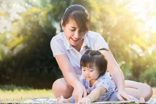 Mẹ đơn thân, tự chủ nhưng không đơn độc