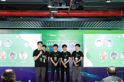 Tân kỹ sư, cử nhân công nghệ đừng bỏ lỡ sân chơi lớn từ VPBank