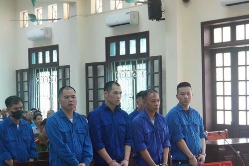 'Trùm' giang hồ Bình 'đen' bị tuyên phạt 12 năm 6 tháng tù