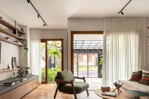'Lột xác' ấn tượng cho nhà phố có diện tích nhỏ