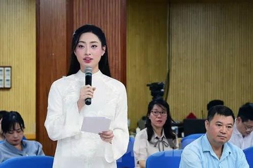 Chủ tịch Hội Văn nghệ dân gian Việt Nam: 'Nhiều thức quà từng được xem là đồ ăn nhà quê giờ thành đặc sản'