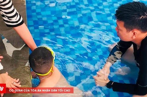 Cảnh báo các loại tai nạn tại bể bơi