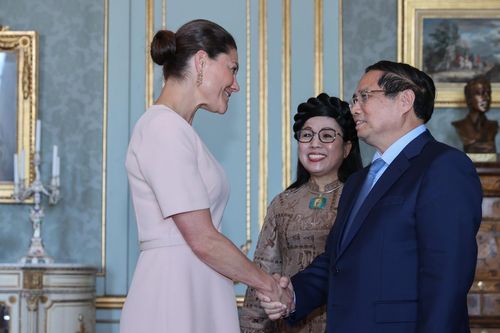 Thủ tướng Phạm Minh Chính hội kiến Công chúa kế vị Thụy Điển và Phu quân