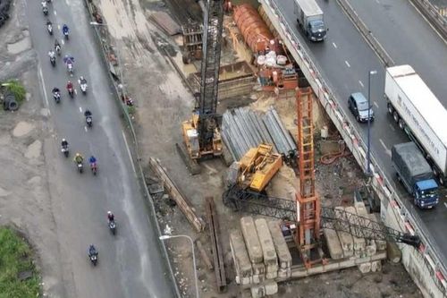 Chủ tịch TPHCM chỉ đạo 'nóng' về vụ sập cần cẩu dự án nút giao 3.400 tỷ đồng