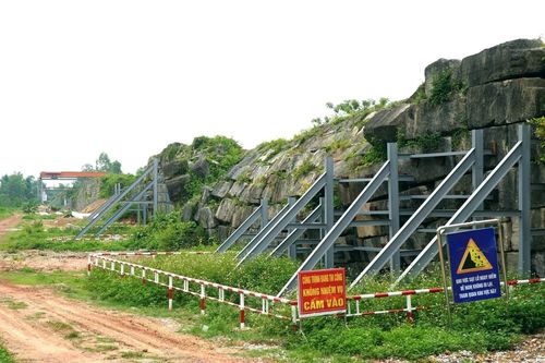 Gia cố 16 đoạn tường Di sản thế giới thành nhà Hồ bị sạt