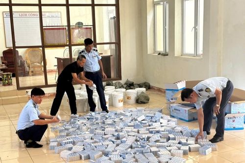 Thu giữ hơn 5.000 tuýp thuốc tân dược nhập lậu