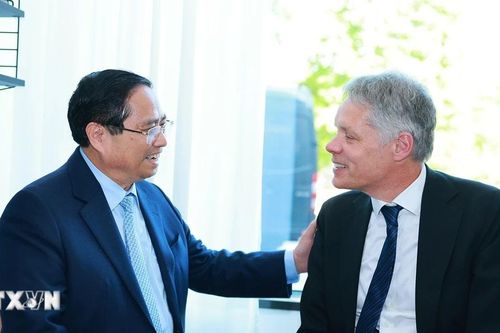Thủ tướng: Mong có người Việt Nam đoạt giải Nobel trong tương lai