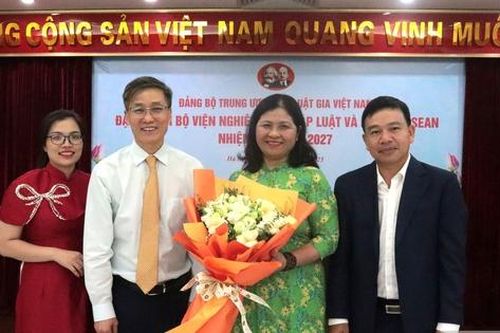 Chi bộ Viện Nghiên cứu Pháp luật và Kinh tế ASEAN tổ chức thành công Đại hội nhiệm kỳ 2025-2027