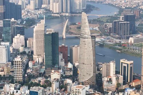 Trung tâm tài chính quốc tế: Việt Nam đi sau thì phải thực sự vượt trội mới thu hút được nhà đầu tư