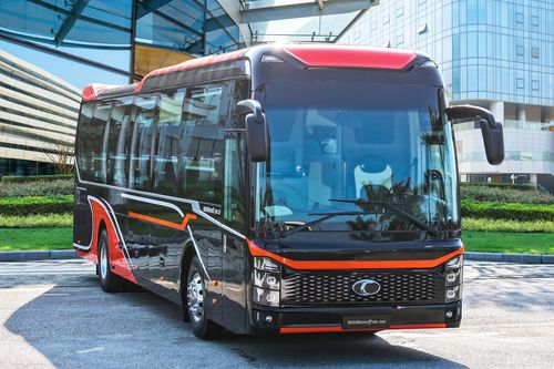 Trải nghiệm với xe giường nằm thế hệ mới Thaco Mobihome 120