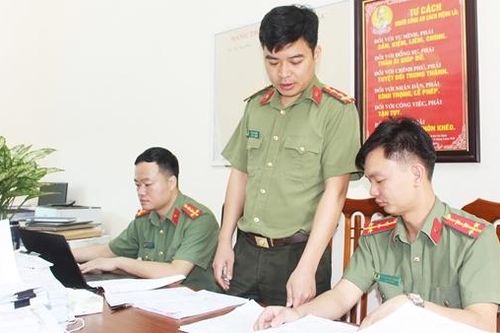 Đại úy Công an tiêu biểu làm theo lời Bác