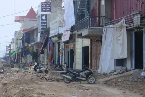 Dự án mở rộng Quốc lộ 1A lại chậm tiến độ