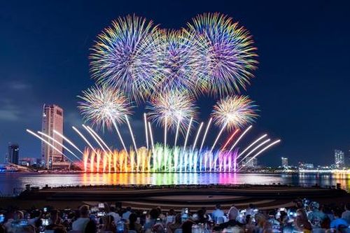 Pháo hoa, lễ hội và show diễn đã truyền cảm hứng du lịch Việt Nam như thế nào