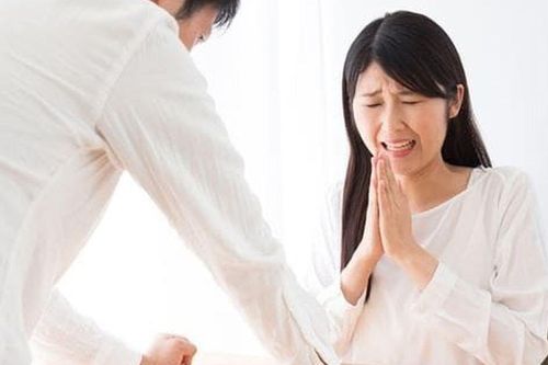 Vợ đi 'chạy bộ' mỗi tối thứ Sáu và sự thật khiến tôi chết lặng