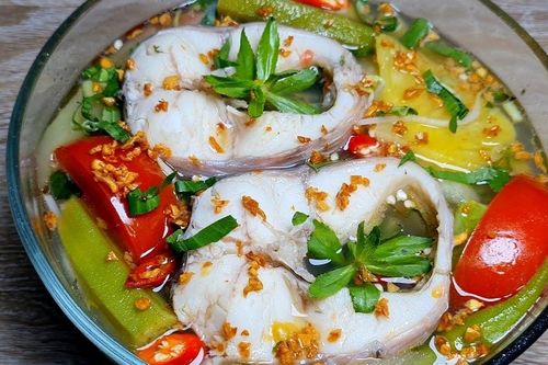 Cách nấu canh chua cá lóc đơn giản