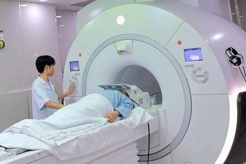 Bệnh viện HNĐK Nghệ An vận hành hệ thống MRI 3.0 Tesla tích hợp AI