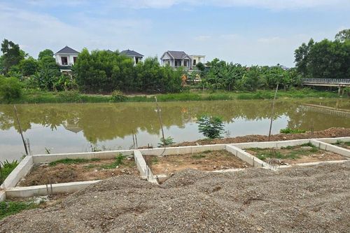 Nghệ An: Biến bờ kênh thành… đất ở?