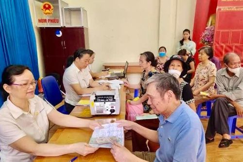 Giảm điều kiện hưởng lương hưu xuống 15 năm, thực hiện từ 1/7/2025