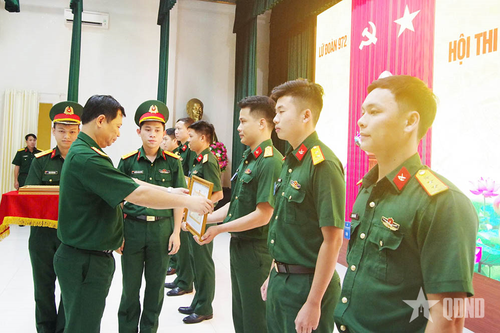 Lữ đoàn 972 bế mạc hội thi cán bộ giảng dạy chính trị năm 2025
