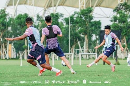 Đình Bắc bình phục chấn thương