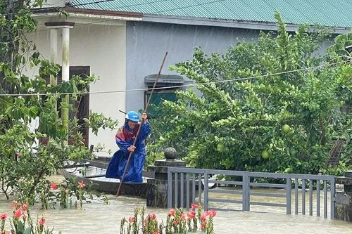 Miền Trung và Tây Nguyên thiệt hại nặng nề do hoàn lưu bão số 1