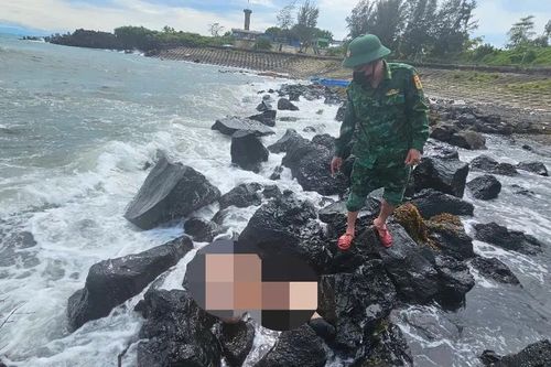 Lật thuyền tại khu vực Cồn Sải (TP Huế), 2 anh em tử vong