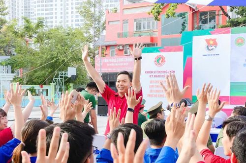 TPHCM: Hơn 100.000 chiến sĩ tình nguyện tham gia Chiến dịch Kỳ nghỉ hồng và Hành quân xanh năm 2025