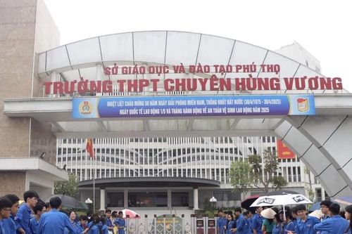 Lộ diện thí sinh đỗ đầu kỳ thi vào lớp 10 Trường THPT Chuyên Hùng Vương