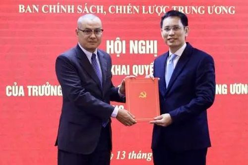 Chủ tịch Mobifone giữ chức Vụ trưởng thuộc Ban Chính sách, chiến lược Trung ương