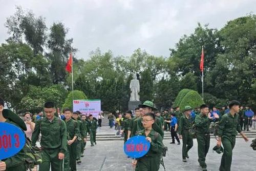 Chiến sĩ nhí xứ Lạng xuất quân