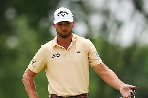 Sam Burns bứt phá với vòng 65 gậy, vươn lên dẫn đầu US Open