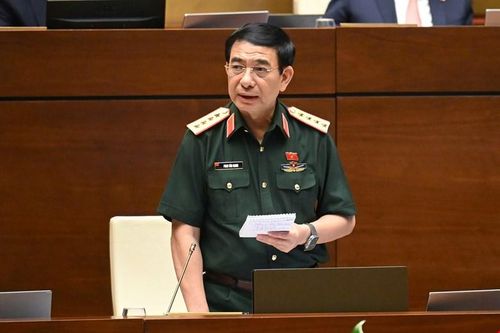 Bộ trưởng Bộ Quốc phòng: 'Quân cốt tinh, không cốt đông'