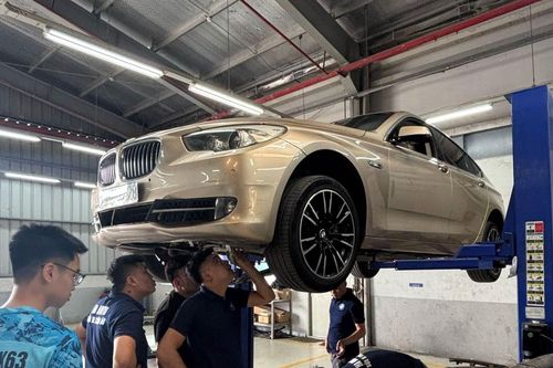Làm sao để nhận biết một chiếc xe cũ đã từng bị tai nạn?