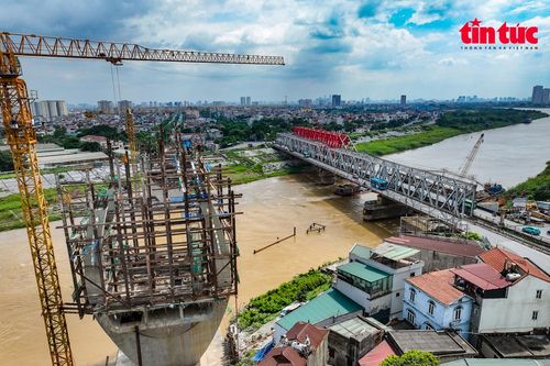 Ảnh 360 độ: Nhà thầu cầu Đuống mới 'nằm im' chờ mặt bằng