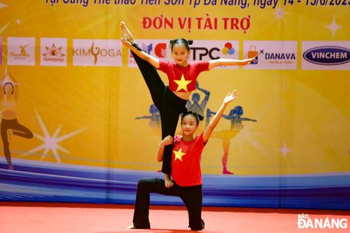 Hấp dẫn giải vô địch các câu lạc bộ Yoga thành phố Đà Nẵng mở rộng