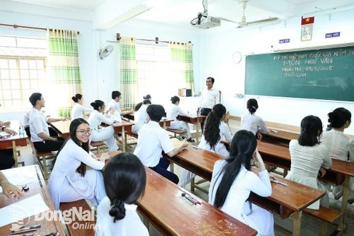 Tự tin vượt qua kỳ thi tốt nghiệp trung học phổ thông