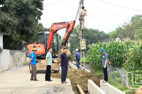 Thái Nguyên là tỉnh đầu tiên có 2 huyện đạt chuẩn nông thôn mới nâng cao