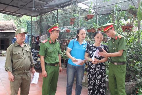 Gương mẫu tiên phong trong đợt sinh hoạt chính trị đặc biệt