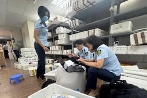 Thêm hàng nghìn sản phẩm dành cho trẻ em bị nhập lậu