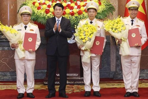 Ba Thứ trưởng Bộ Công an được thăng hàm Thượng tướng