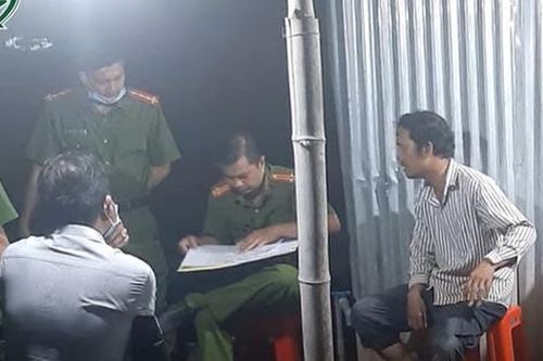 Phẫn nộ 'nghịch tử' cầm dao chém mẹ đẻ sau trận rượu gây rúng động Quảng Trị