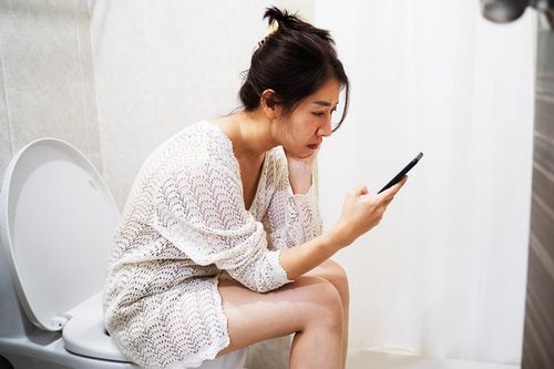 Những thói quen tưởng chừng vô hại khiến bạn dễ bị trĩ